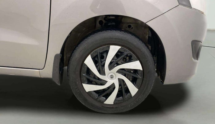 2016 Maruti Wagon R 1.0 VXI, Petrol, Manual, 61,263 km, Right Front Wheel