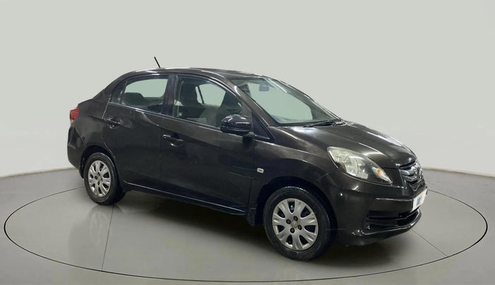 2015 Honda Amaze 1.2L I-VTEC S, Petrol, Manual, 64,588 km, Right Front Diagonal