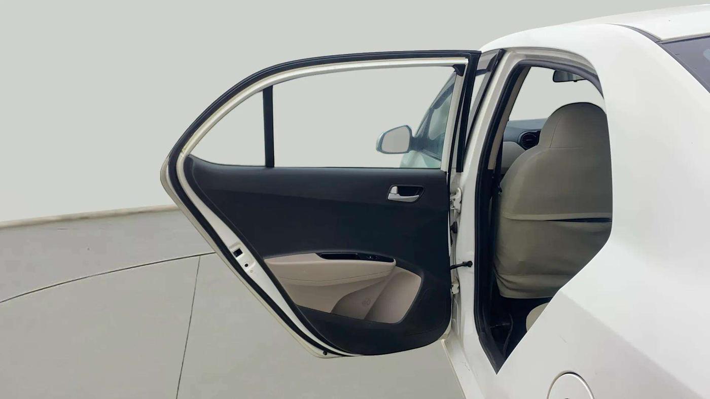 2015 Hyundai Xcent S 1.2, Petrol, Manual, 40,889 km, LHS Rear Door