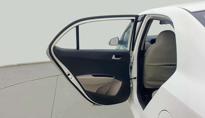 2015 Hyundai Xcent S 1.2, Petrol, Manual, 40,889 km, LHS Rear Door