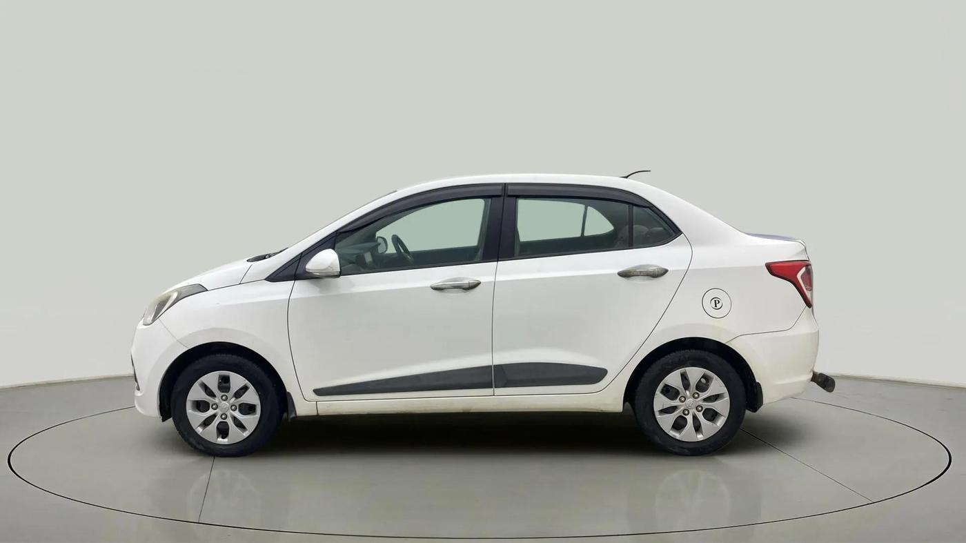 2015 Hyundai Xcent S 1.2, Petrol, Manual, 40,889 km, Left Side