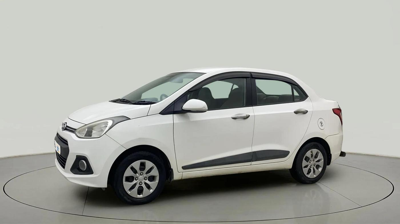 2015 Hyundai Xcent S 1.2, Petrol, Manual, 40,889 km, Left Front Diagonal