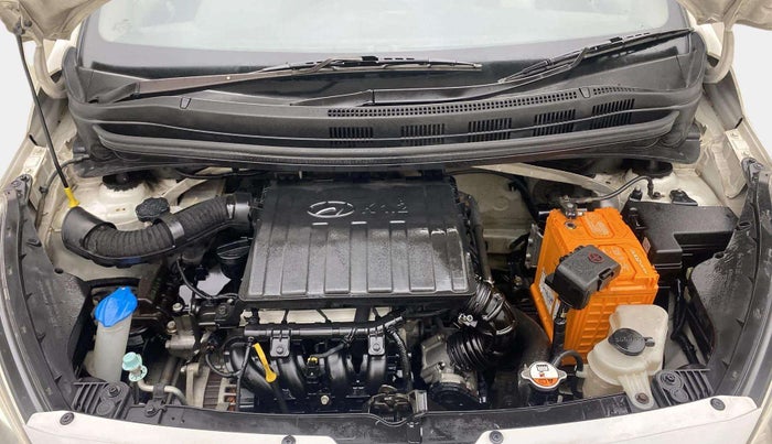 2015 Hyundai Xcent S 1.2, Petrol, Manual, 40,889 km, Engine View