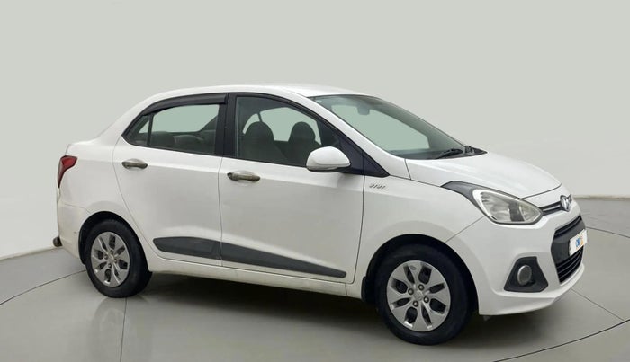 2015 Hyundai Xcent S 1.2, Petrol, Manual, 40,889 km, Right Front Diagonal