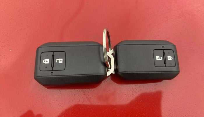2019 Maruti Swift ZDI PLUS AMT, Diesel, Automatic, 25,570 km, Key Close Up