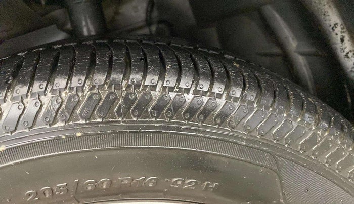 2020 Ford Ecosport TITANIUM 1.5L PETROL, Petrol, Manual, 41,277 km, Left Front Tyre Tread