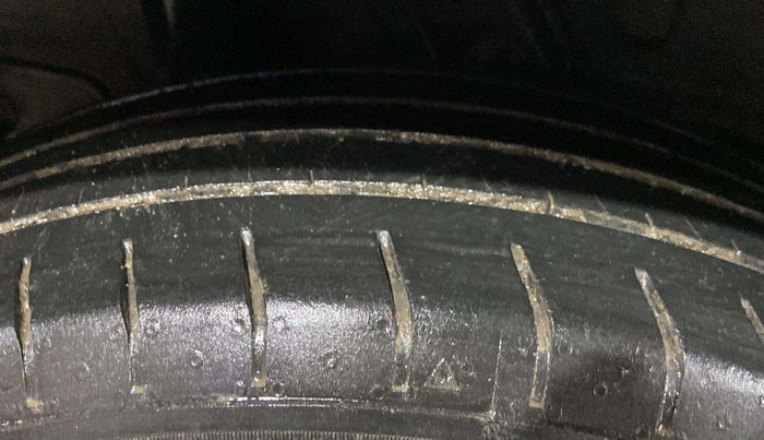 2022 Hyundai VENUE SX 1.2 PETROL, Petrol, Manual, 63,632 km, Right Rear Tyre Tread