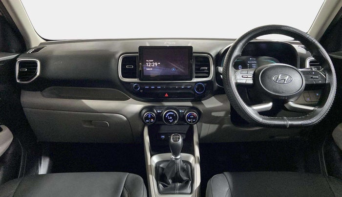 2022 Hyundai VENUE SX 1.2 PETROL, Petrol, Manual, 63,632 km, Dashboard