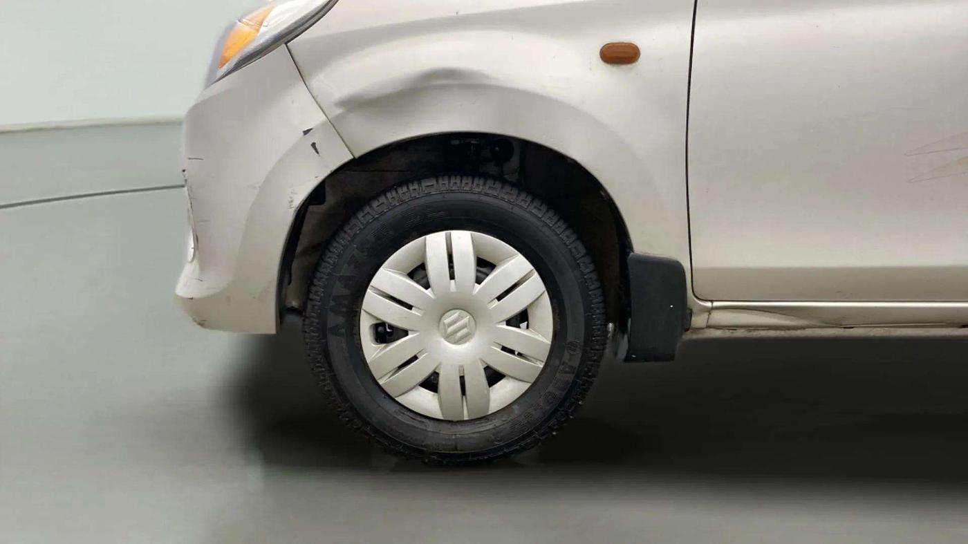 2016 Maruti Alto 800 LXI, Petrol, Manual, 25,775 km, Left Front Wheel