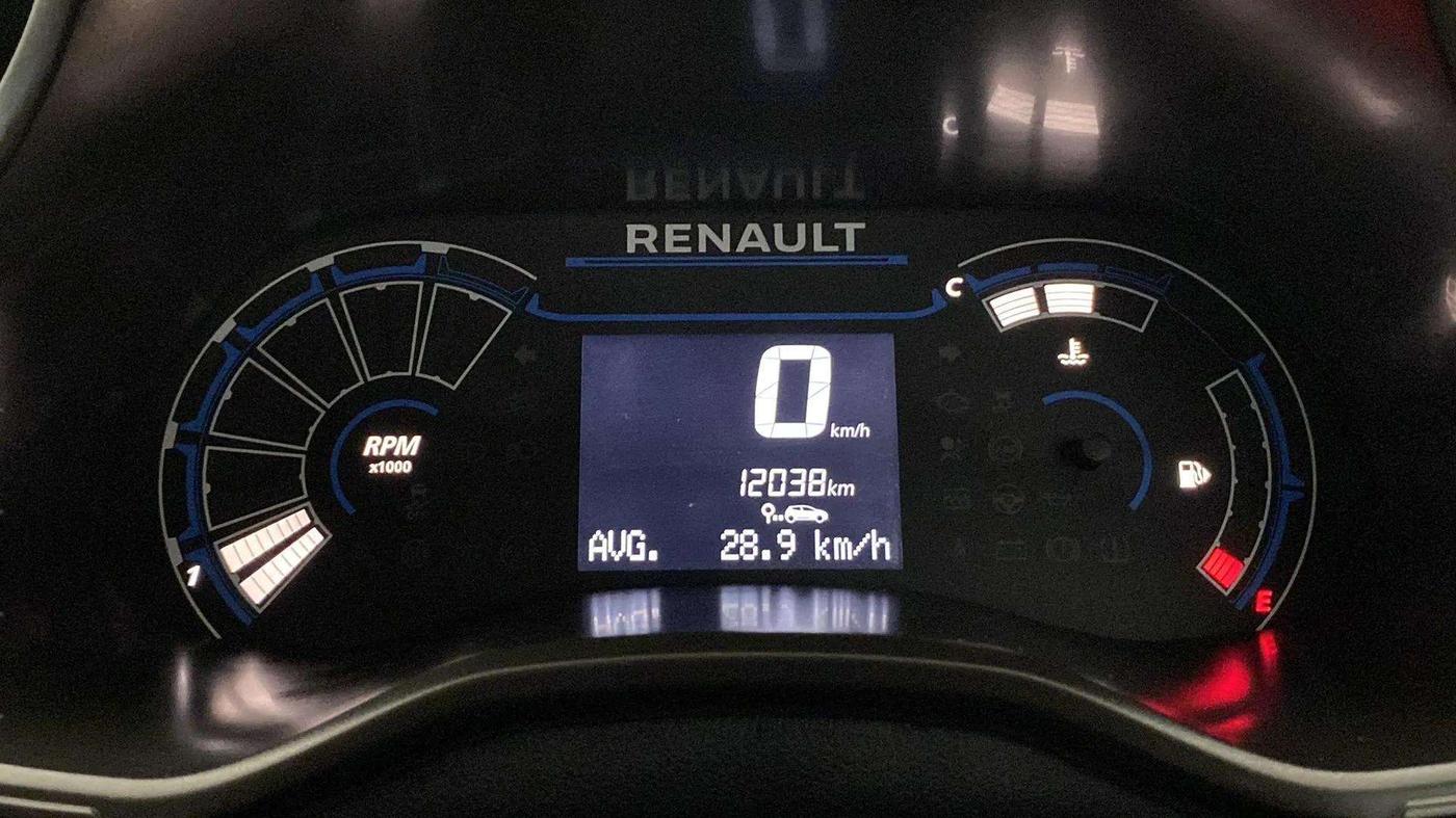 2024 Renault TRIBER RXE MT, Petrol, Manual, 12,111 km, Odometer Image