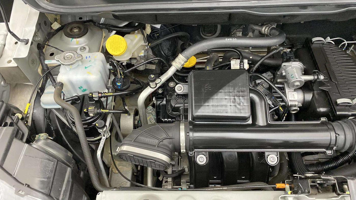 2024 Renault TRIBER RXE MT, Petrol, Manual, 12,111 km, Engine View - Right