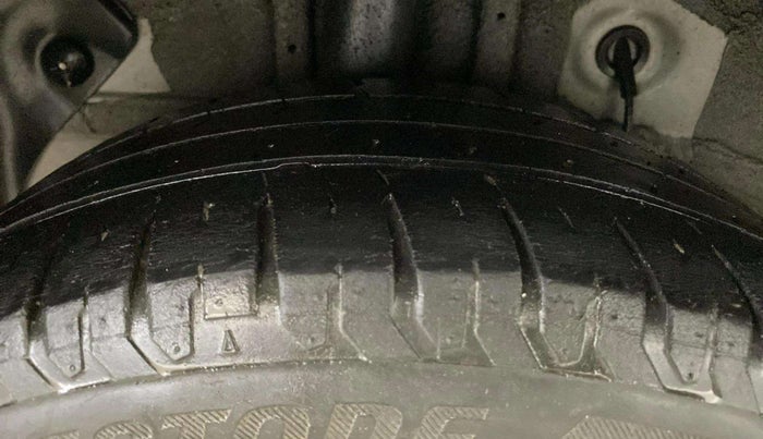 2015 Hyundai i20 Active 1.2 SX, CNG, Manual, 55,113 km, Right Rear Tyre Tread