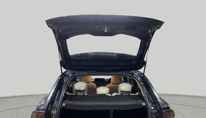 2023 Maruti FRONX ALPHA 1.0L TURBO 6 AT, Petrol, Automatic, 21,606 km, Boot Door Open