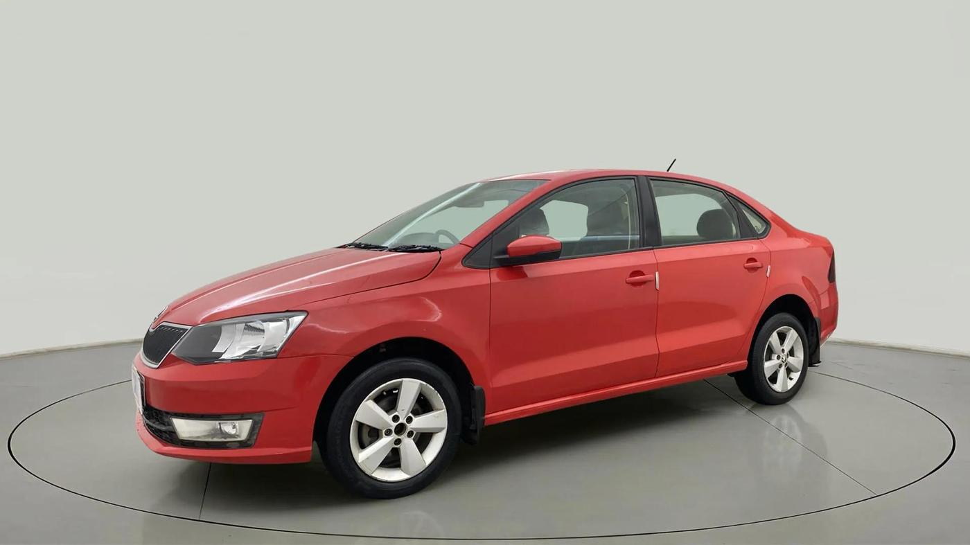 2016 Skoda Rapid AMBITION 1.5 TDI, Diesel, Manual, 96,868 km, Left Front Diagonal