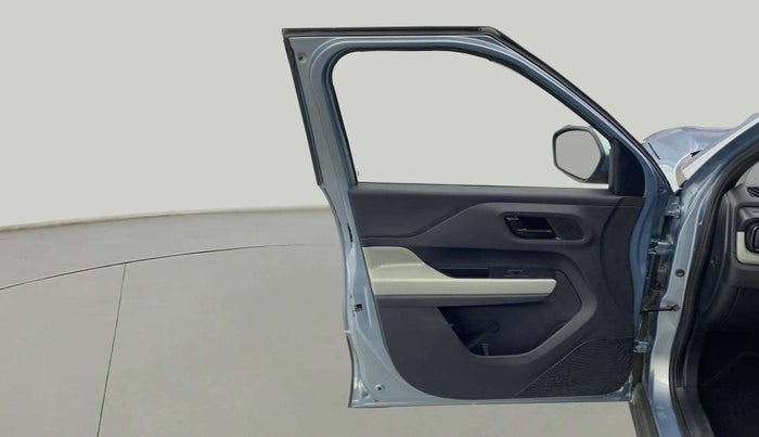 2023 Tata PUNCH ADVENTURE AMT, Petrol, Automatic, 26,847 km, LHS Front Door