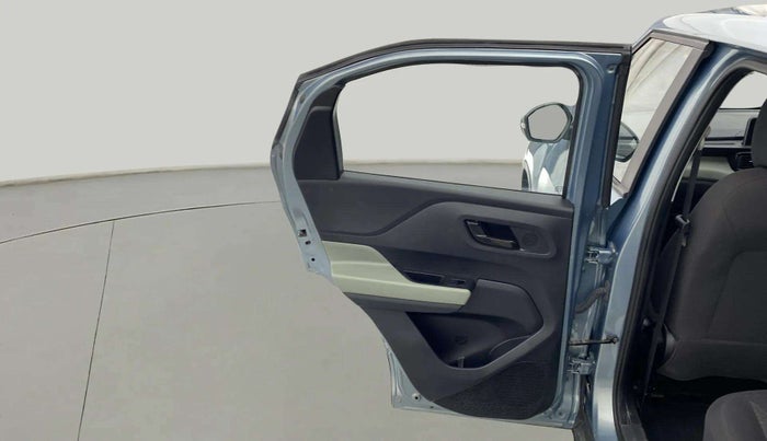 2023 Tata PUNCH ADVENTURE AMT, Petrol, Automatic, 26,847 km, LHS Rear Door