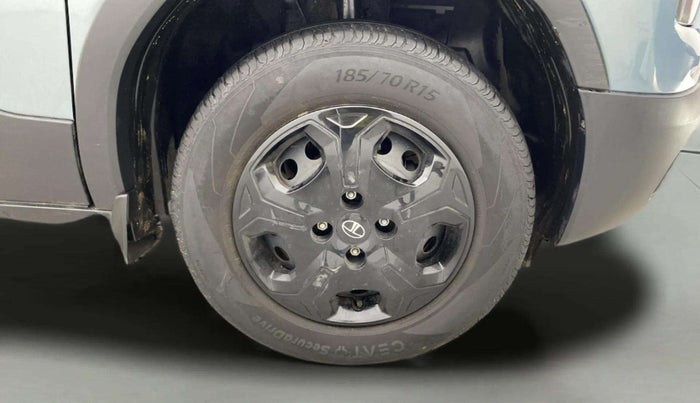2023 Tata PUNCH ADVENTURE AMT, Petrol, Automatic, 26,847 km, Right Front Wheel