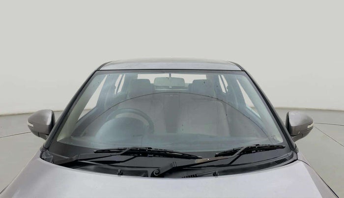 2014 Maruti Swift Dzire VDI, Diesel, Manual, 1,06,128 km, Front Windshield