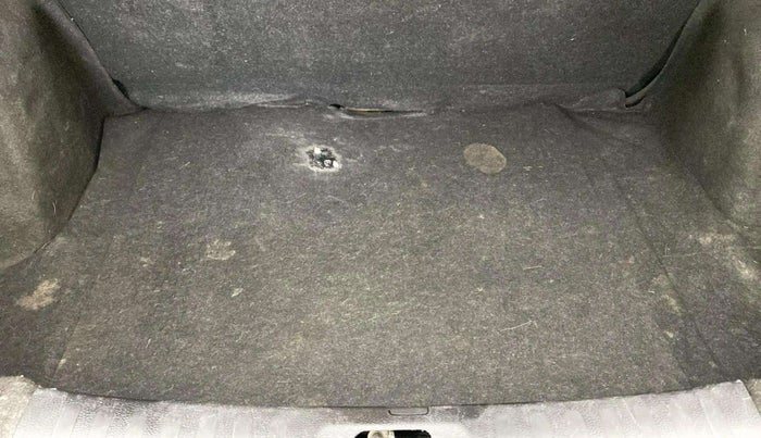 2014 Maruti Swift Dzire VDI, Diesel, Manual, 1,06,128 km, Boot Open Zoomed View