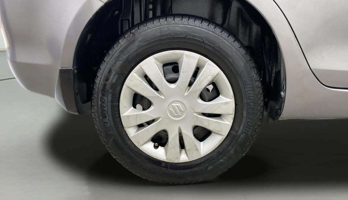 2014 Maruti Swift Dzire VDI, Diesel, Manual, 1,06,128 km, Right Rear Wheel