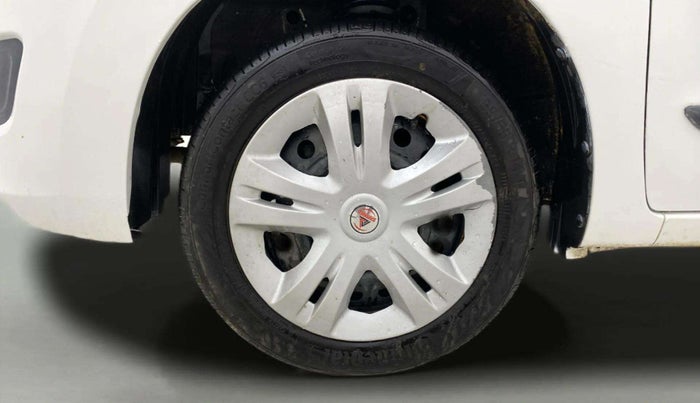 2016 Maruti Wagon R 1.0 VXI AMT, Petrol, Automatic, 71,285 km, Left Front Wheel