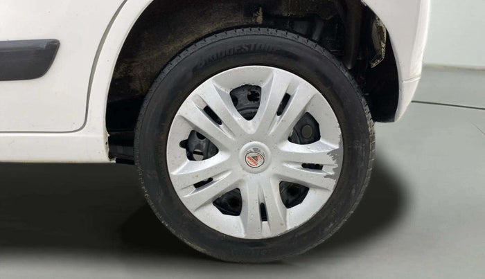 2016 Maruti Wagon R 1.0 VXI AMT, Petrol, Automatic, 71,285 km, Left Rear Wheel