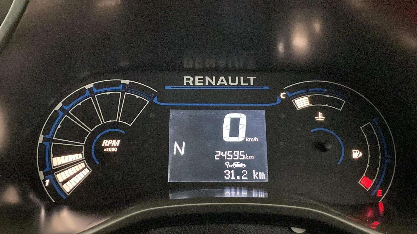 2020 Renault TRIBER RXZ AMT, Petrol, Automatic, 24,594 km, Odometer Image