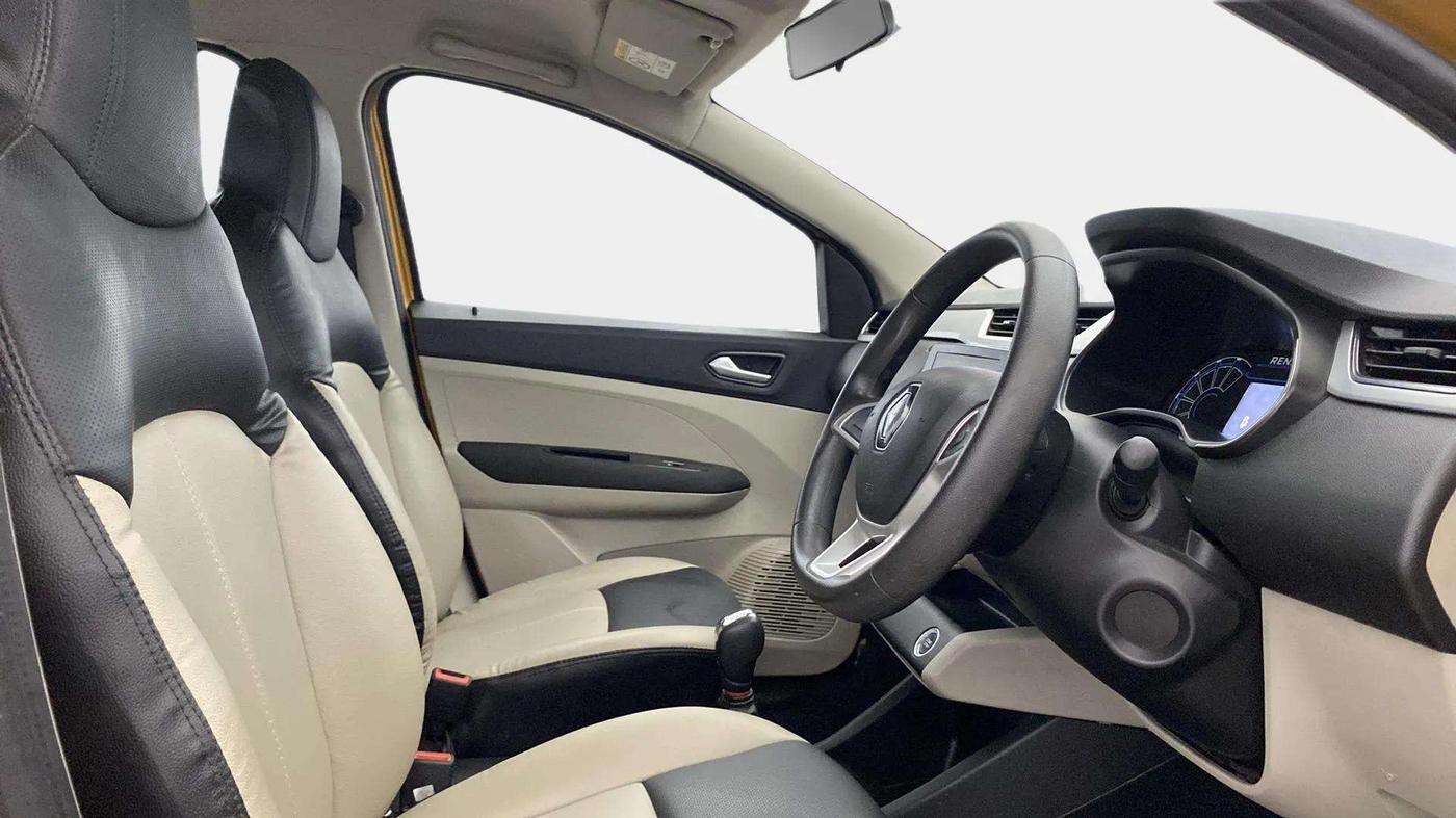2020 Renault TRIBER RXZ AMT, Petrol, Automatic, 24,594 km, Right Side Front Door Cabin