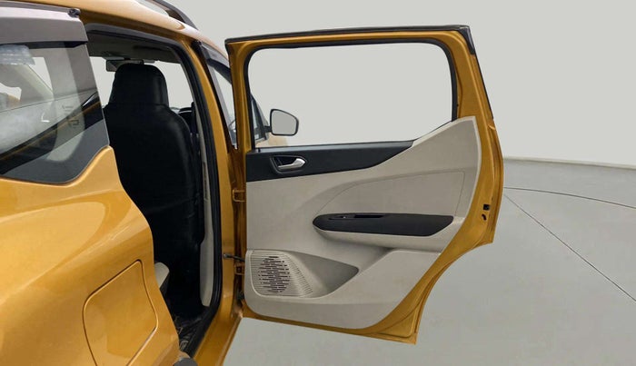 2020 Renault TRIBER RXZ AMT, Petrol, Automatic, 24,594 km, RHS Rear Door