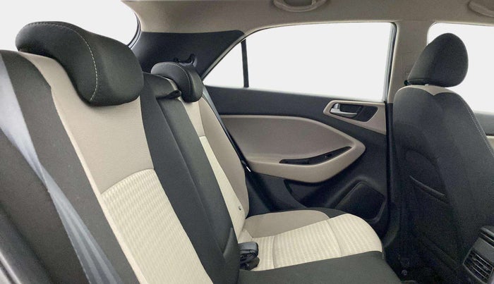2018 Hyundai Elite i20 ASTA 1.2 (O), Petrol, Manual, 43,993 km, Right Side Rear Door Cabin