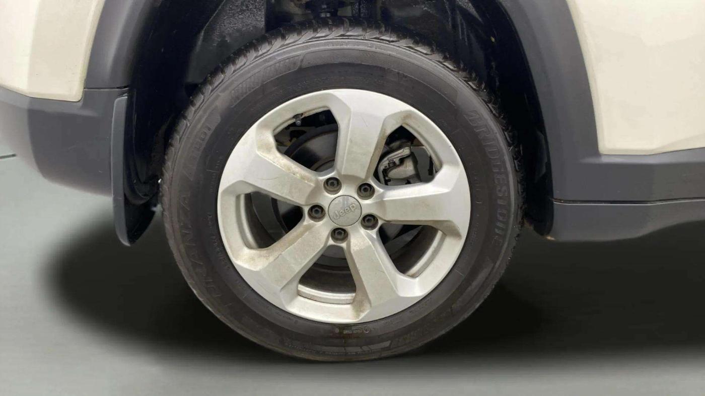 2020 Jeep Compass LONGITUDE PLUS 1.4 PETROL AT, Petrol, Automatic, 36,593 km, Right Rear Wheel