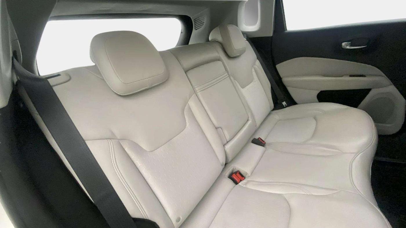2020 Jeep Compass LONGITUDE PLUS 1.4 PETROL AT, Petrol, Automatic, 36,593 km, Right Side Rear Door Cabin