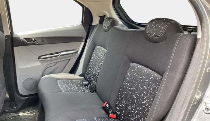 2022 Tata Tiago XT (O) PETROL, Petrol, Manual, 7,046 km, Right Side Rear Door Cabin