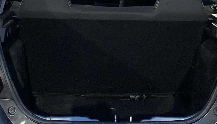 2022 Tata Tiago XT (O) PETROL, Petrol, Manual, 7,046 km, Boot Inside