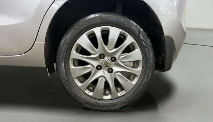 2017 Maruti Baleno ZETA CVT PETROL 1.2, Petrol, Automatic, 32,759 km, Left Rear Wheel