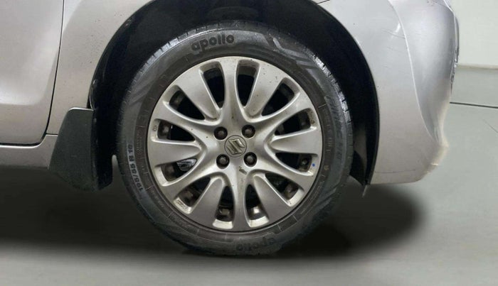 2017 Maruti Baleno ZETA CVT PETROL 1.2, Petrol, Automatic, 32,759 km, Right Front Wheel
