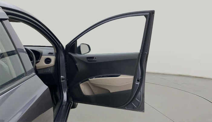 2013 Hyundai Grand i10 MAGNA 1.1 CRDI, Diesel, Manual, 80,216 km, RHS Front Door