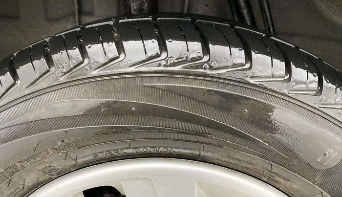 2019 Renault Kwid RXT 1.0 (O), Petrol, Manual, 9,444 km, Right Rear Tyre Tread