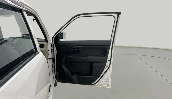 2023 Maruti New Wagon-R LXI 1.0, Petrol, Manual, 16,033 km, RHS Front Door