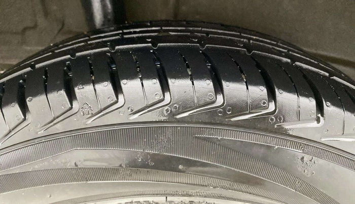 2023 Maruti New Wagon-R LXI 1.0, Petrol, Manual, 16,033 km, Right Rear Tyre Tread