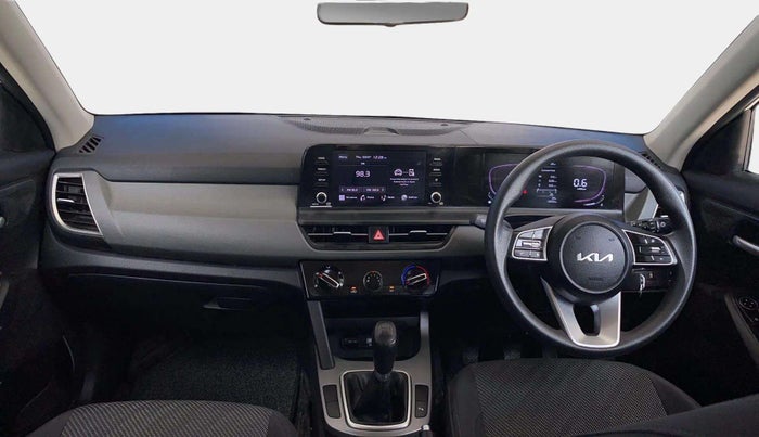 2024 KIA SELTOS  HTK 1.5 PETROL MT, Petrol, Manual, 10,506 km, Dashboard