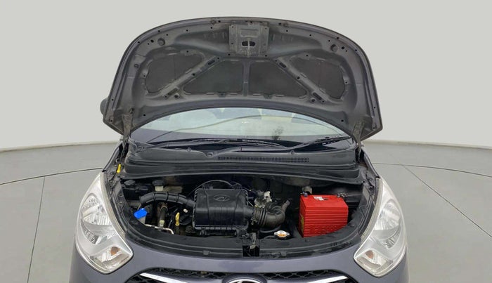 2013 Hyundai i10 MAGNA 1.1, Petrol, Manual, 1,02,923 km, Open Bonet