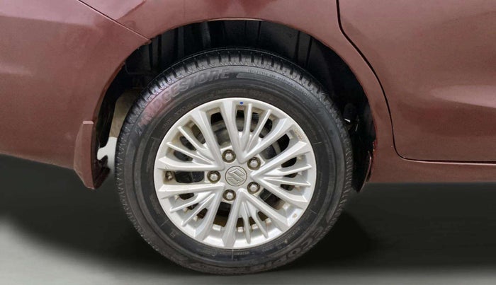 2019 Maruti Ertiga ZXI+ SHVS, Petrol, Manual, 35,516 km, Right Rear Wheel