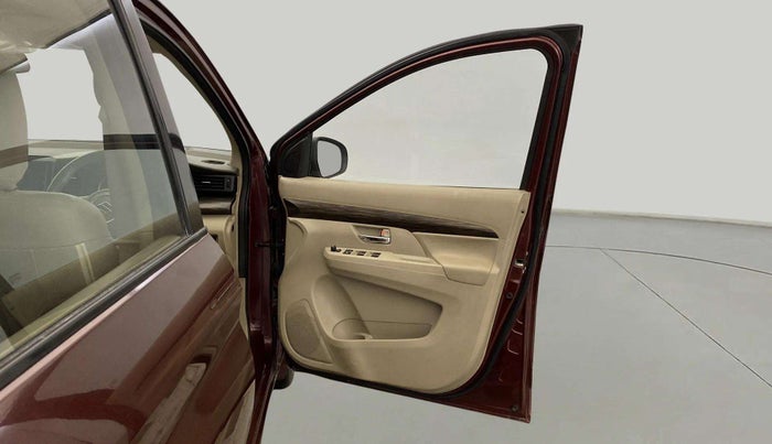 2019 Maruti Ertiga ZXI+ SHVS, Petrol, Manual, 35,516 km, RHS Front Door