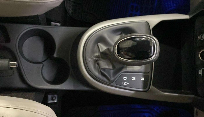 2024 Hyundai GRAND I10 NIOS ASTA AMT 1.2 KAPPA VTVT, Petrol, Automatic, 20,709 km, Gear Lever