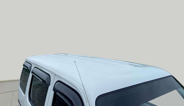 2023 Maruti Eeco 5 STR AC CNG, CNG, Manual, 24,139 km, Roof