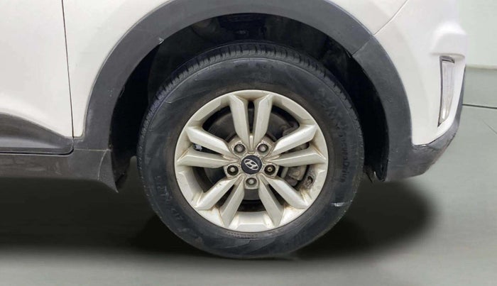 2016 Hyundai Creta SX PLUS 1.6 PETROL, Petrol, Manual, 37,507 km, Right Front Wheel