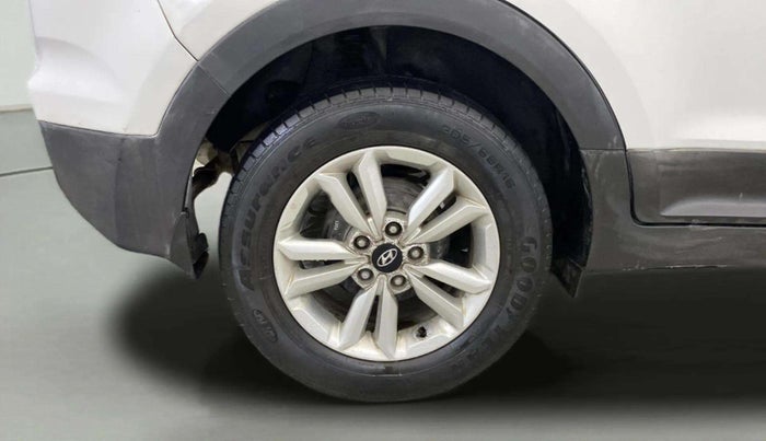 2016 Hyundai Creta SX PLUS 1.6 PETROL, Petrol, Manual, 37,507 km, Right Rear Wheel