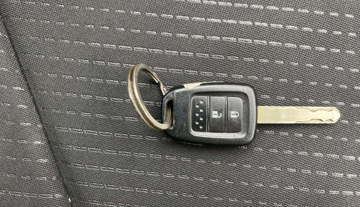 2019 Honda WR-V 1.2L I-VTEC VX MT, Petrol, Manual, 59,360 km, Key Close Up