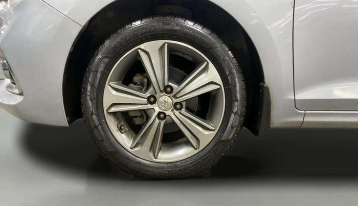 2019 Hyundai Verna 1.6 VTVT SX + AT, Petrol, Automatic, 84,290 km, Left Front Wheel